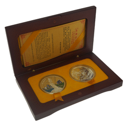 Pre-Owned 2005 Chinese Zhuhai Fisher Girl and Panda Silver 2-Coin/Medallion Set - VAT Free