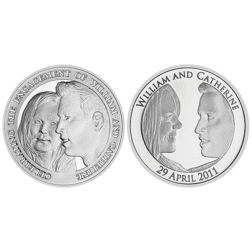 Pre-Owned 2011 UK Royal Wedding Prince William and Catherine Middleton £5 Proof Silver 2-Coin Set -