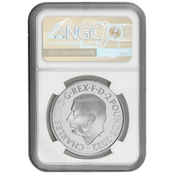 Pre-Owned 2022 UK Queen Elizabeth II Memorial 1oz Proof Silver Coin - NGC Graded PF70 - 6776613-055 