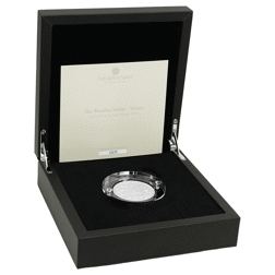 Pre-Owned 2025 UK Royal Mint Waterloo Medal - Victory 2oz Proof Silver Coin - VAT Free