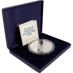 Pre-Owned 2002 UK Duke of Wellington 5oz Silver Proof Medal - VAT Free