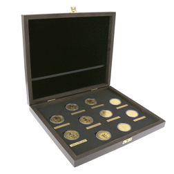 Pre-Owned UK Queen's Beasts 1oz Gold Coin Full Collection in Wooden Presentation Box (10 Coins)
