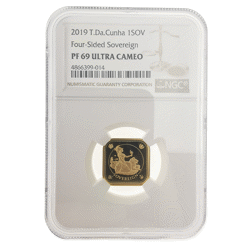 Pre-Owned 2019 Tristan da Cunha Britannia Four-Sided Full Sovereign Gold Coin NGC Graded PF69 486639