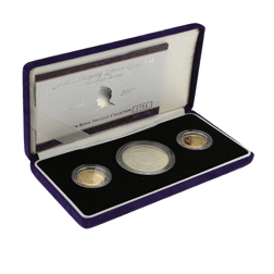Pre-Owned - 2000 UK Queen Mother Royal Birthday Gold & Silver 3-Coin Collection