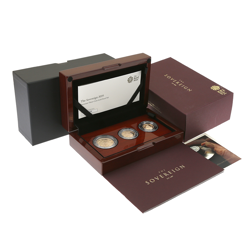 Pre-Owned 2019 UK Premium Proof Sovereign 3 Gold Coin Set