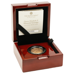 Pre-Owned 2022 UK Memorial Full Sovereign Proof Gold Coin - Damaged Outer Box