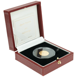 Pre-Owned 1901 UK Queen Victoria Half Sovereign Gold Coin - Boxed