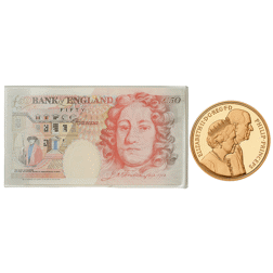 Pre-Owned 1997 Golden Wedding Anniversary Proof Gold Crown and Fifty-Pound Note Set
